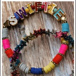 SWIFTIE -Multi-colored bracelet set ( new handmade )